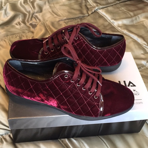 Aquatalia Dark Red Velvet Sneakers Never Used